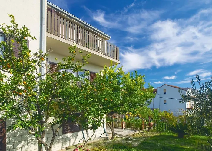 Lejlighed Three-bedroom In